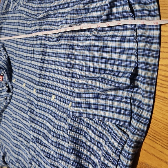 Chaps EUC Men's Blue Plaid Shirt • Size L - Picture 10 of 11